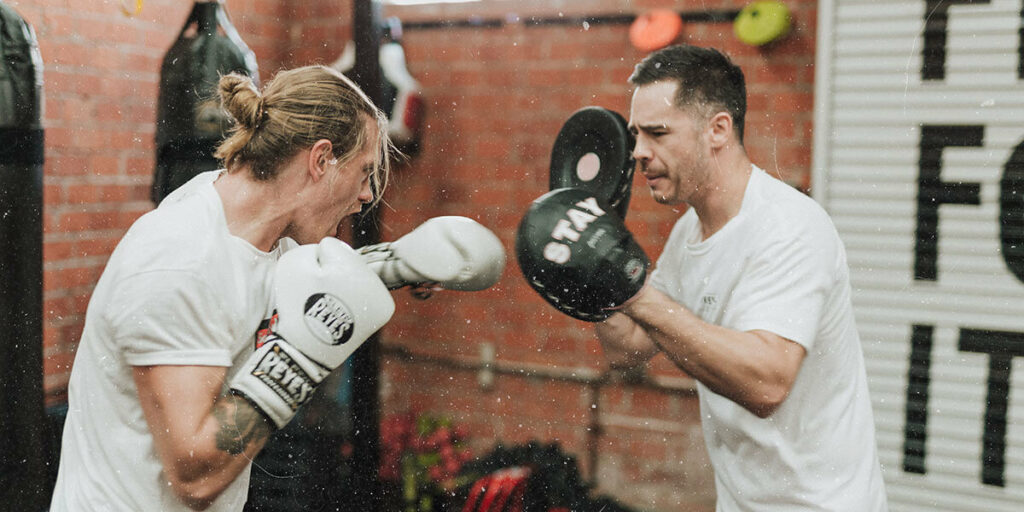 Boxe : pourquoi et comment utiliser une corde à sauter ?