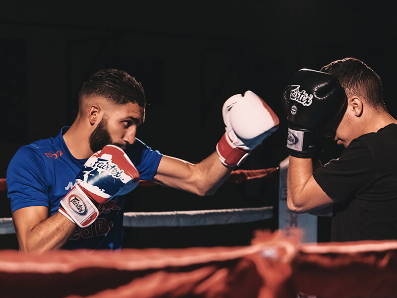 3 ENCHAÎNEMENTS AUX PATTES D'OURS POUR LES COACHES DE BOXE