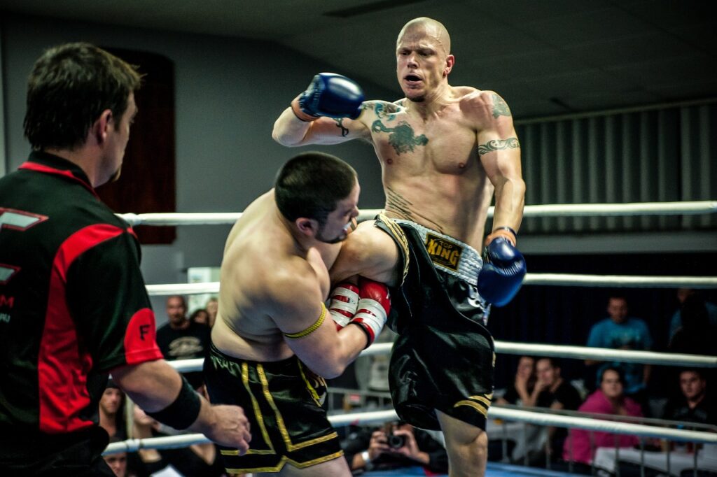 Thai boxing sequence: Thai boxing fight